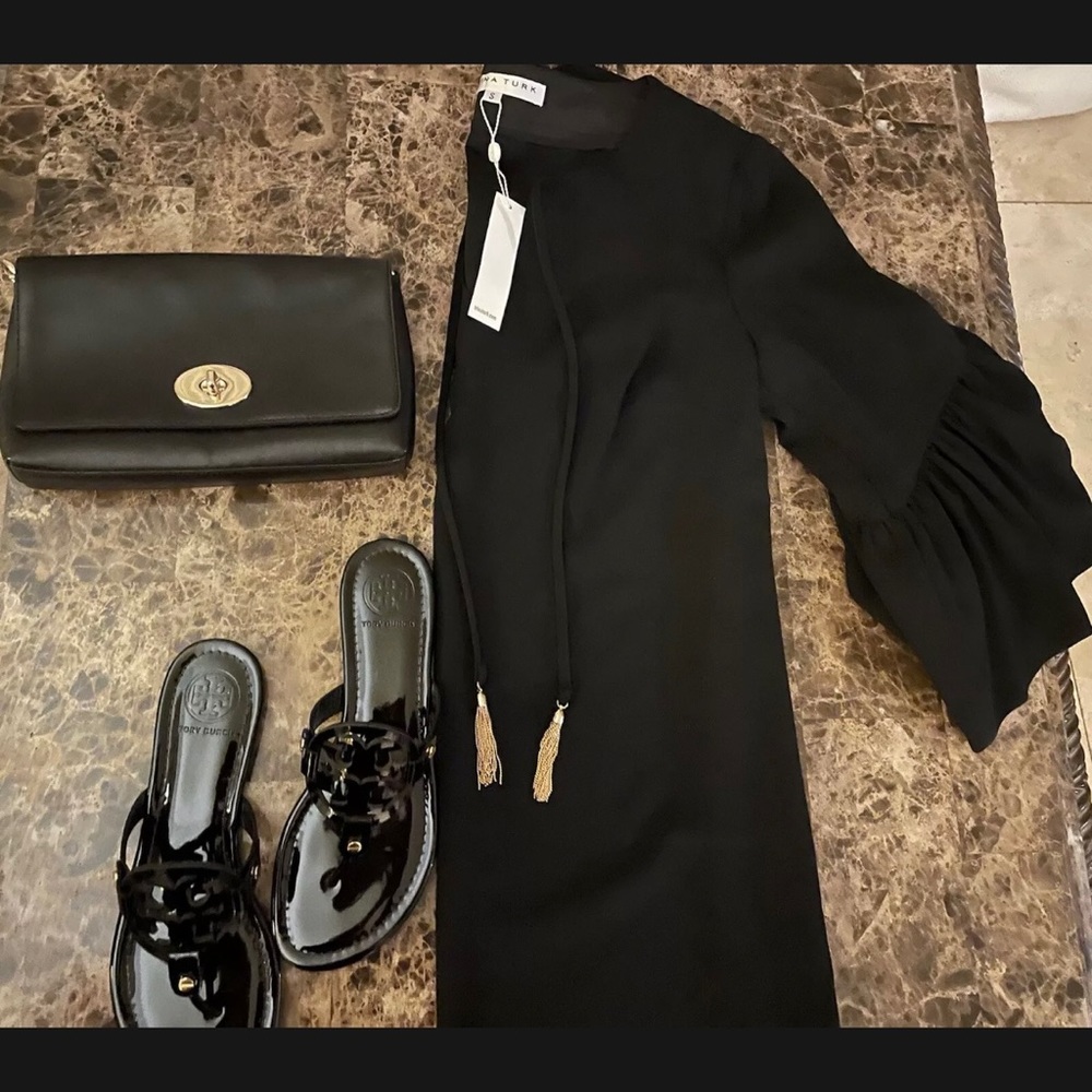 🎉HP🎉New! Trina Turk Scoop Neck Bell Sleeve Baroque Dress Black Size S✨ - Picture 8 of 14